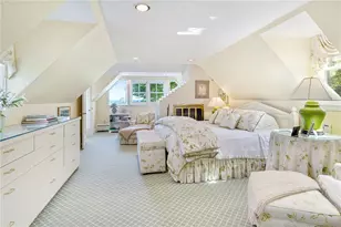 315 Ocean Ave, Newport, RI 02840 - Photo 30
