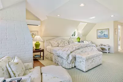 315 Ocean Avenue, Newport, RI 02840 - Photo 32