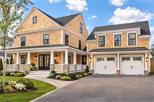 265 Prospect Ave, Middletown, RI 02842 - Photo 1