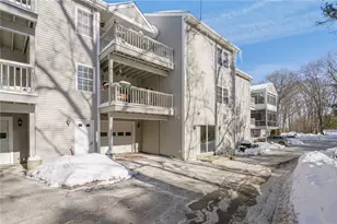 720 Putnam Pike, Smithfield, RI 02828 - Photo 34