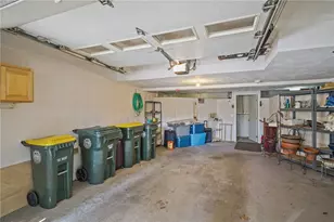 720 Putnam Pike, Smithfield, RI 02828 - Photo 28