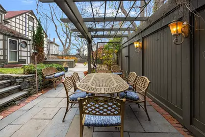 4 Hunter Avenue, Newport, RI 02840 - Photo 40