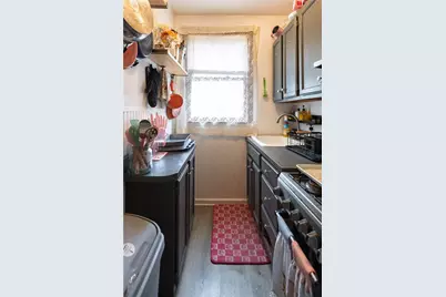 12 Louisburg Place, Providence, RI 02909 - Photo 10