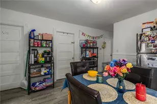 12 Louisburg Pl, Providence, RI 02909 - Photo 8