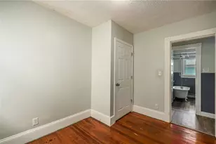 12 Louisburg Pl, Providence, RI 02909 - Photo 26