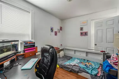 12 Louisburg Place, Providence, RI 02909 - Photo 12