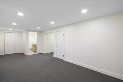 33 Moorland Avenue, Providence, RI 02908 - Photo 20