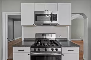 123 Mauran St, Cranston, RI 02910 - Photo 16