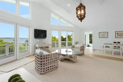 117 Indian Avenue, Portsmouth, RI 02871 - Photo 6