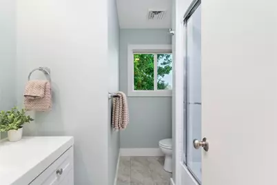 117 Indian Avenue, Portsmouth, RI 02871 - Photo 18