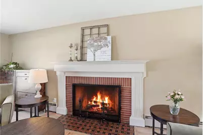 242 Bretton Woods Drive, Cranston, RI 02920 - Photo 8