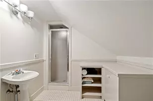 14 Greenough Pl, Newport, RI 02840 - Photo 22