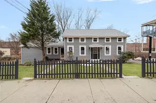 154 Waterman Ave, North Providence, RI 02911 - Photo 2