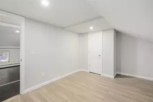 154 Waterman Ave, North Providence, RI 02911 - Photo 16