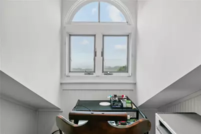 718 Bellevue Avenue #5, Newport, RI 02840 - Photo 26