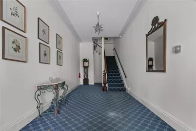 718 Bellevue Avenue #5, Newport, RI 02840 - Photo 6