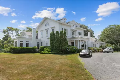 718 Bellevue Avenue #5, Newport, RI 02840 - Photo 2