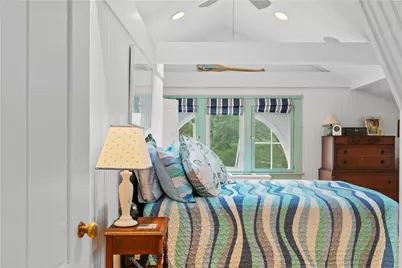 718 Bellevue Avenue #5, Newport, RI 02840 - Photo 22