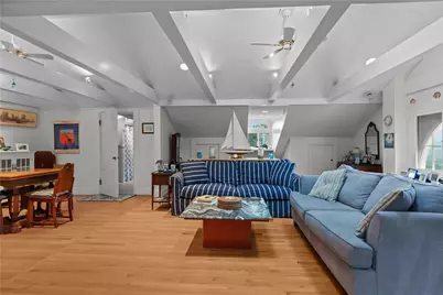 718 Bellevue Avenue #5, Newport, RI 02840 - Photo 8