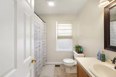 239 Ausdale Road, Cranston, RI 02910 - Photo 10