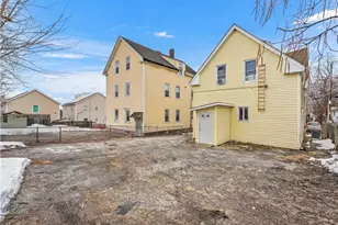 40 Calder St, Providence, RI 02907 - Photo 2