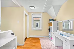 40 Calder St, Providence, RI 02907 - Photo 14