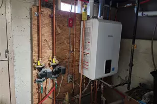 6 Douglas St, Cranston, RI 02910 - Photo 28