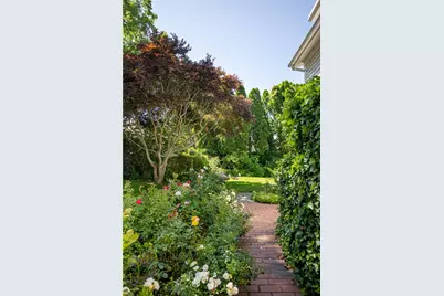 12 Poplar Street, Newport, RI 02840 - Photo 28