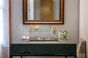 12 Poplar St, Newport, RI 02840 - Photo 16