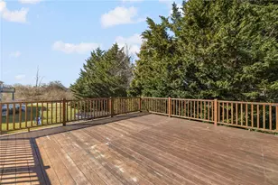 136 Corporate Pl, Middletown, RI 02842 - Photo 40