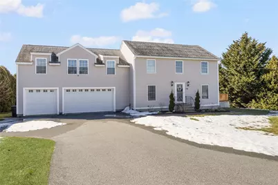 136 Corporate Place, Middletown, RI 02842 - Photo 1