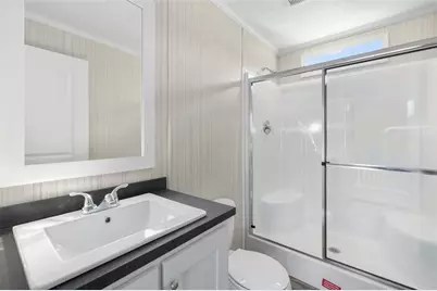 38 Lowell Avenue, Pawtucket, RI 02861 - Photo 18