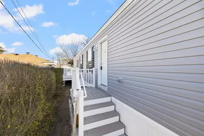 38 Lowell Avenue, Pawtucket, RI 02861 - Photo 24