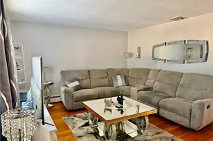 327 Rhode Island Ave, Pawtucket, RI 02860 - Photo 10