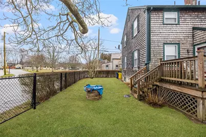 24 Morgan Street, Newport, RI 02840 - Photo 38