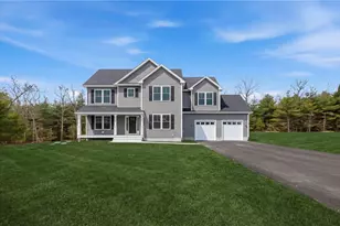 33 Cassidy Trl, Coventry, RI 02816 - Photo 2