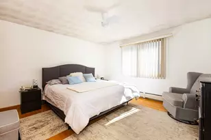 21 Chesterfield Ave, Warwick, RI 02889 - Photo 14