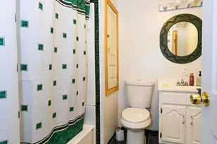 21 Chesterfield Ave, Warwick, RI 02889 - Photo 18