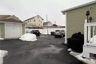 193 Clarence St, Providence, RI 02909 - Photo 2