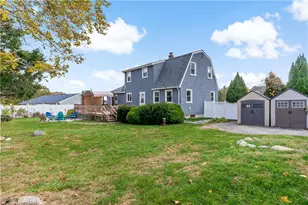 136 Silverwood Ln, West Warwick, RI 02893 - Photo 28