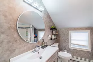 17 Beecher St, Pawtucket, RI 02860 - Photo 12