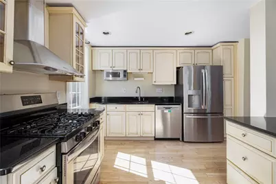 185 Transit Street, Providence, RI 02906 - Photo 8
