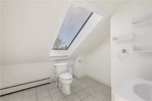 185 Transit St, Providence, RI 02906 - Photo 32