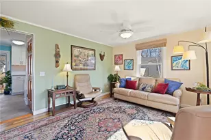 22 Grassy Plain Rd, East Providence, RI 02915 - Photo 4