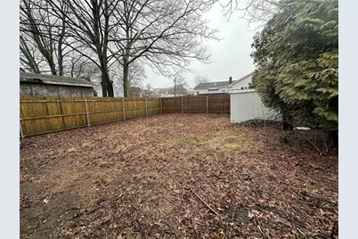 29 Gibbons Avenue, Warwick, RI 02889 - Photo 22