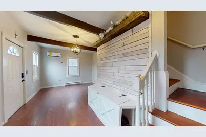 29 Gibbons Avenue, Warwick, RI 02889 - Photo 2