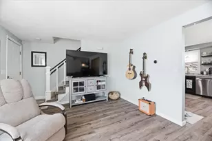 131 New River Rd, Lincoln, RI 02838 - Photo 10