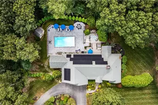 1 Victoria Dr, Smithfield, RI 02917 - Photo 4