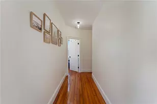 15 Narragansett Ave, Newport, RI 02840 - Photo 16