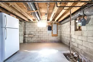 261 Blackstone Blvd, Providence, RI 02906 - Photo 30